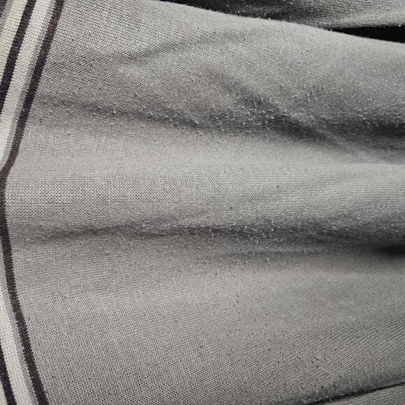 Sideout Two-Tone Acrylic Knit Sweater - Picture 4 of 5